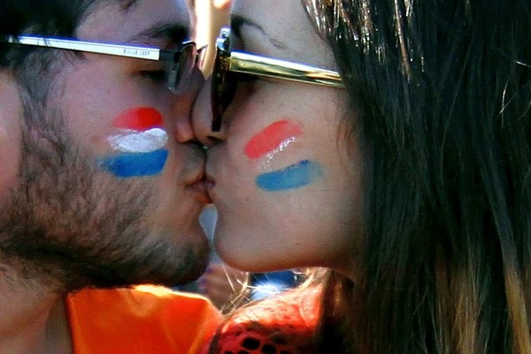 Los Mejores 'BESOS” del Mundial Brasil 2014