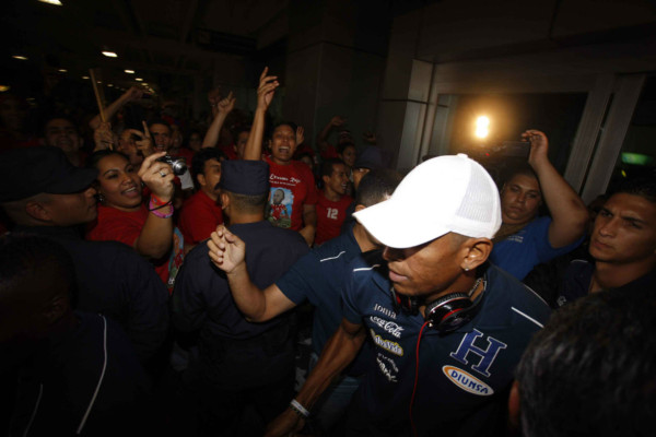 El color en Panamá tras la llegada de Honduras.