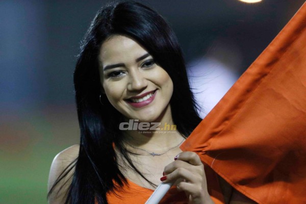 EN FOTOS: La primera vez de Coito en el Morazán; la celebración de Costly y las chicas bonitas