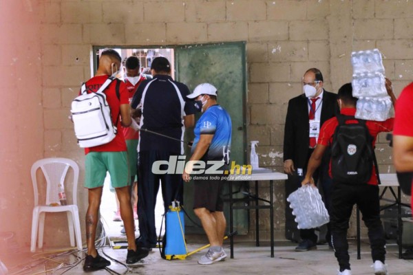 No se vio por TV: ¿Qué hacía el presidente del Vida? y así fue visto el DT español del Real de Minas en Tocoa