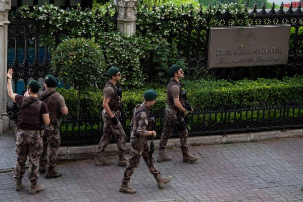 Fotos: Así es Amine Gülse, la hermosa ex miss turca que se casó con Ozil