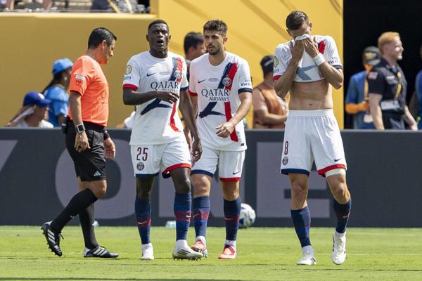 La dura agresión de Luis Enrique a este jugador, la venganza del Real Madrid y Cole Palmer se lo celebró en la cara