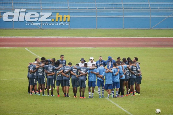 La Selección de Honduras entrena a tope, previo a su amistoso contra Mexico