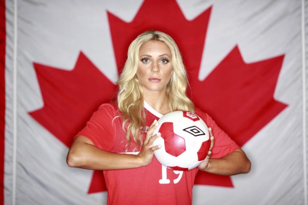 FOTOS | Canadá, una tierra de bellas mujeres que practican el fútbol