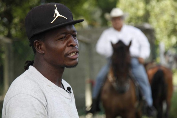 'Muñeco' Gonzales, entre chuletas y la carne asada