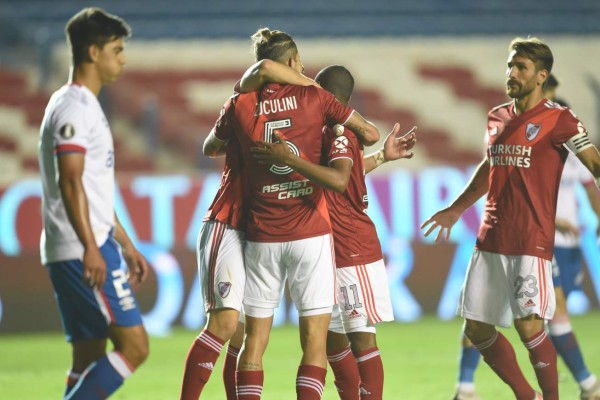 River Plate golea al Nacional de Uruguay y se mete a semifinales de Copa Libertadores