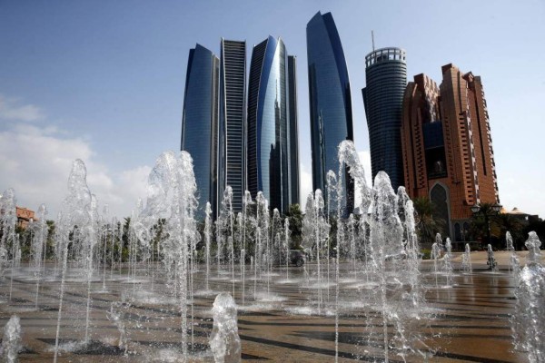 Estadio de última 'generación' y un hotel de lujo rodean al Real Madrid en Abu Dhabi