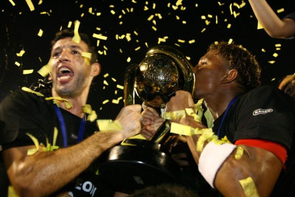 Las 15 fotos que todo aficionado del Real España debe ver