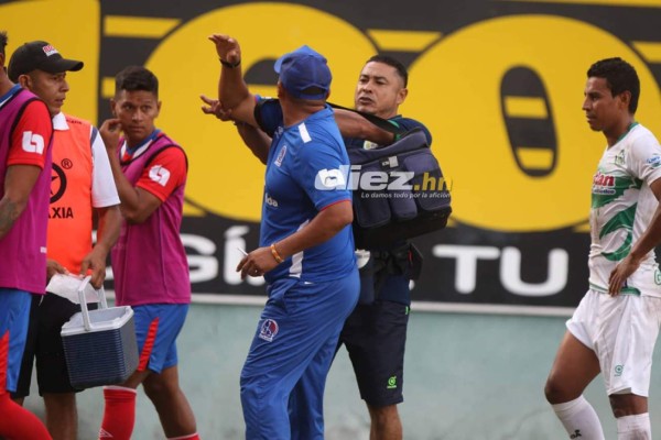 NO VISTE EN TV: Pasillo, pelea de kinesiólgos y el mensaje de Erick Andino