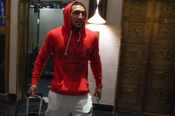 En medio del frío y de compras, Teófimo López arriba a Nueva York para noquear a George Kambosos