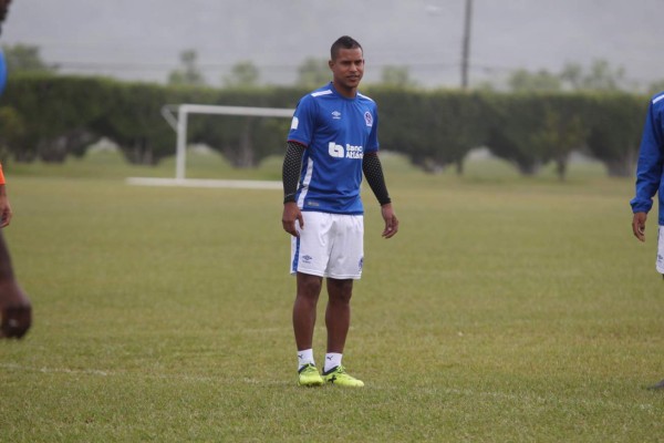 FICHAJES: Hondureño iría a Portugal; Motagua con cara nueva y Marathón va por dos pesos pesados