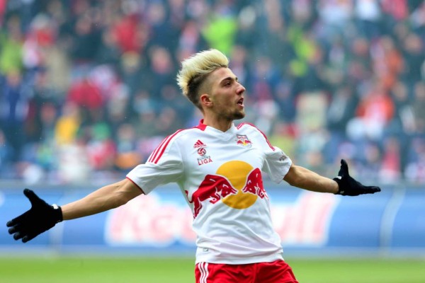 FICHAJES: Portero del Real Madrid a punto de irse y sorpresivo jugador en la órbita del Barça