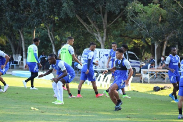 ¡Honduras cerró filas con el plan Panamá! Así fue el último entreno y las variantes que pulió 'Bolillo' Gómez en la H