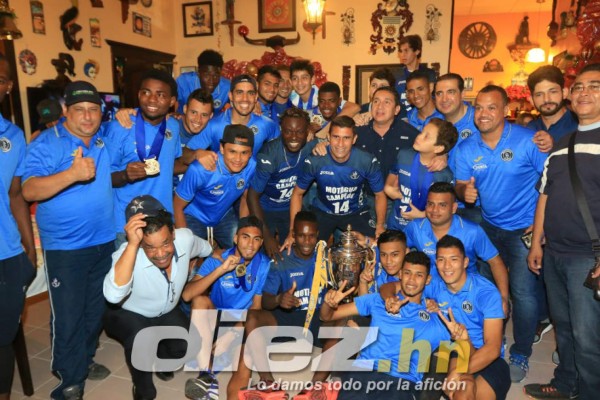 FOTOS: Motagua celebra por todo lo alto su Copa 14