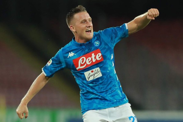 ¡Potente ataque! El 11 de lujo que quiere Ancelotti en el Nápoles para la próxima campaña