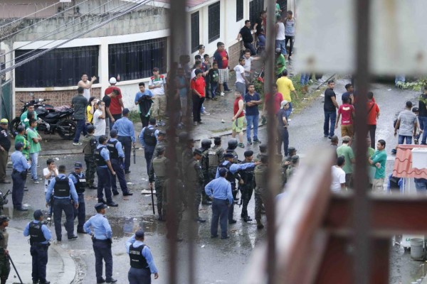 Las fotos más polémicas de los incidentes en el clásico sampedrano y capitalino