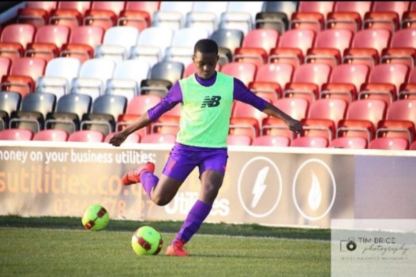 Los dos jóvenes hondureños que se forman en la academia del Liverpool
