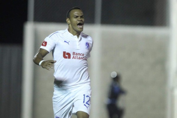 La revolución de Nahún Espinoza con su 11 en Olimpia: Wilson Palacios coquetea con la titularidad