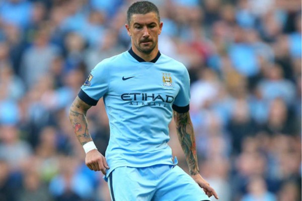 El temor de los porteros: Los jugadores con un cañón en el pie