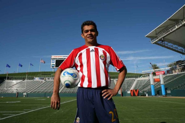 Los mejores momentos en la carrera de Amado Guevara