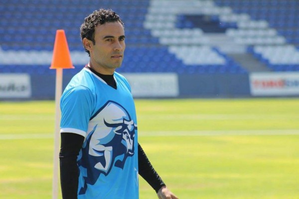 Uno está por cumplir 44 años: Los 20 futbolistas que creías que estaban retirados, pero siguen activos&nbsp;&nbsp;