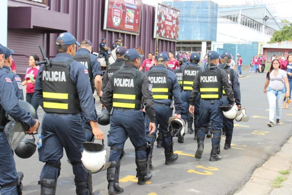 ¡Ambientazo! El estadio Ricardo Saprissa lució sus mejores galas para la final costarricense