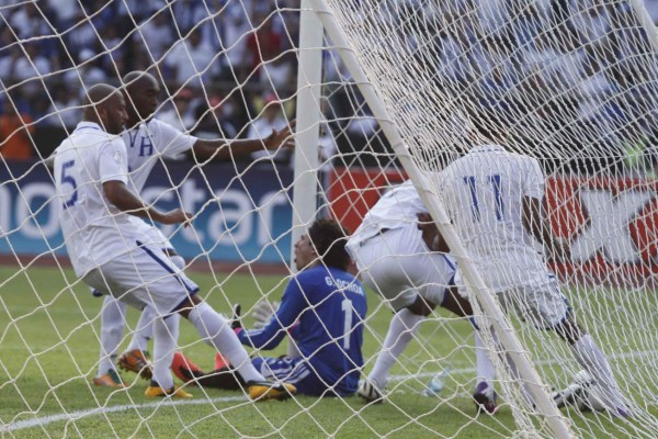 FOTOS: Grandes celebraciones de Honduras ante México en San Pedro Sula