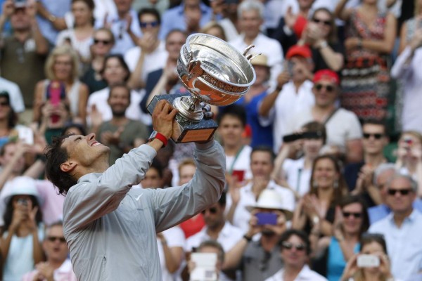 Nadal vence a Djokovic y levanta su noveno Roland Garros