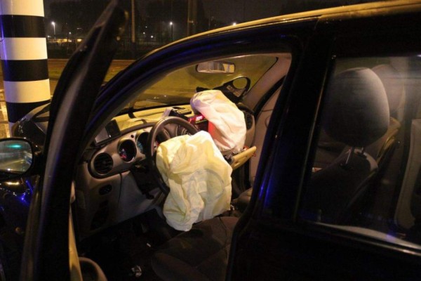 FOTOS: Así fue el fuerte accidente que sufrió Kun Agüero en Holanda