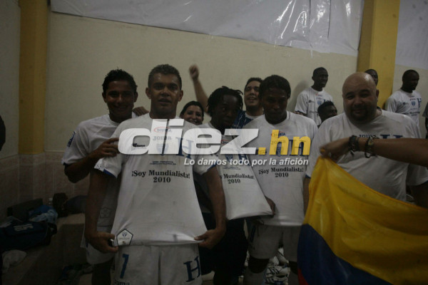 Imágenes de la celebración a Sudáfrica en El Salvador.