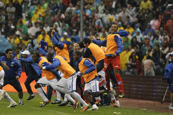 ¡Honduras celebra un histórico Aztecazo!