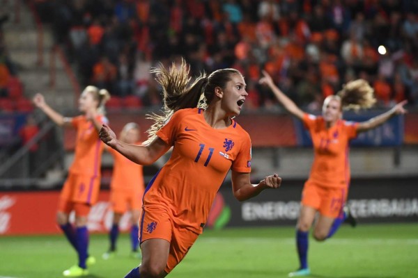 Lieke Martens, la futbolista holandesa que enamora al barcelonismo
