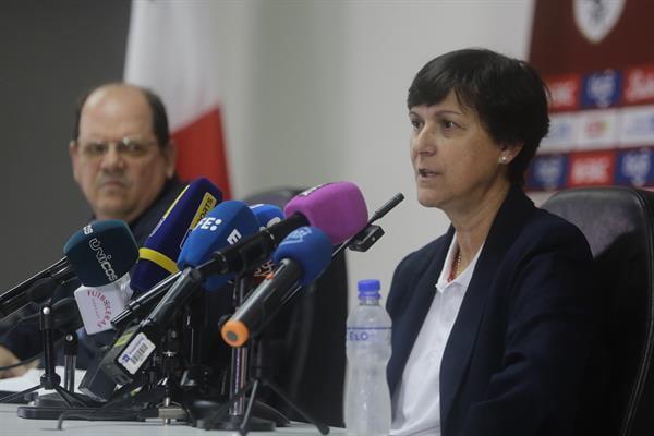 Selección femenina de Panamá presentó a su nueva DT: campeona del mundo, dirigió en México y trabajaba como policía