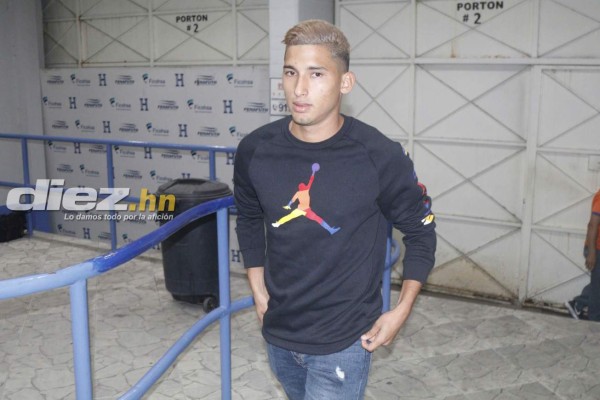 No se vio en TV: José Pinto sí estuvo en el Nacional, invitado de lujo del Olimpia y bellas chicas