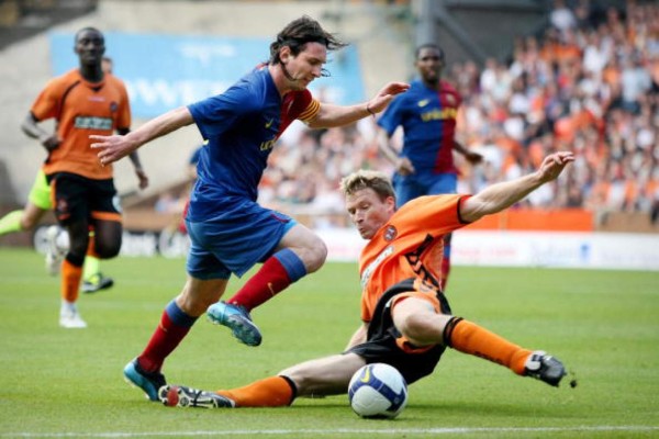 Los 10 grandes datos del fútbol que parecen mentiras... ¡pero que te explotarán la cabeza!