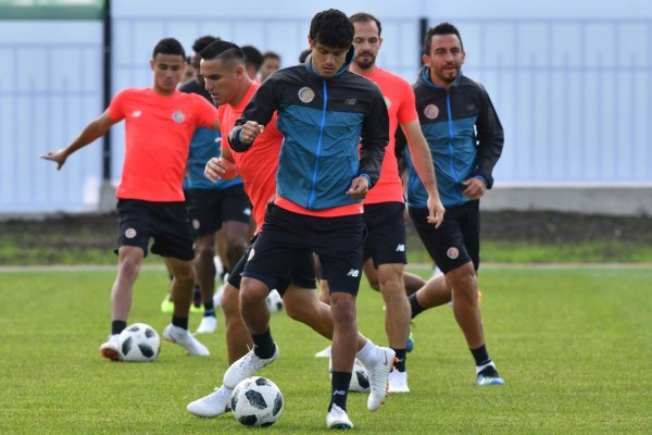 FOTOS: Keylor Navas causa furor en el primer entrenamiento de Costa Rica