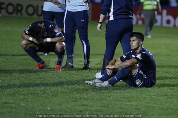 ¡Llanto, dolor y lágrimas! El fiestón del Saprissa en medio de la hecatombe del Motagua