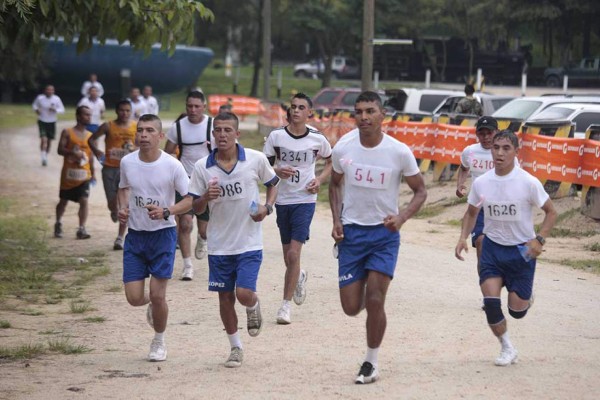 Las mejores imágenes de la Maratón ' Corriendo por la Salud”