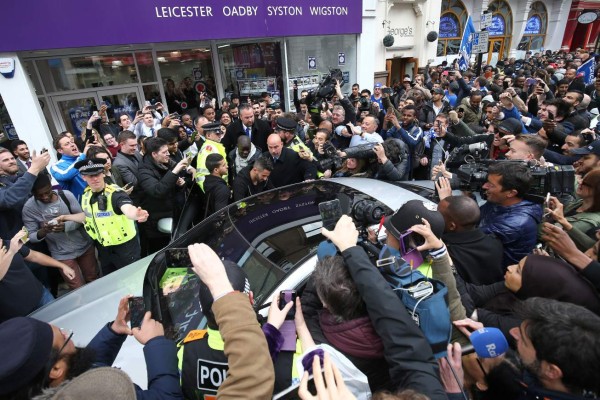 Fotos: La afición del Leicester City y la celebración de un título histórico