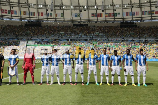 FOTOS: El lamento hondureño luego de la goleada ante Brasil en Río 2016