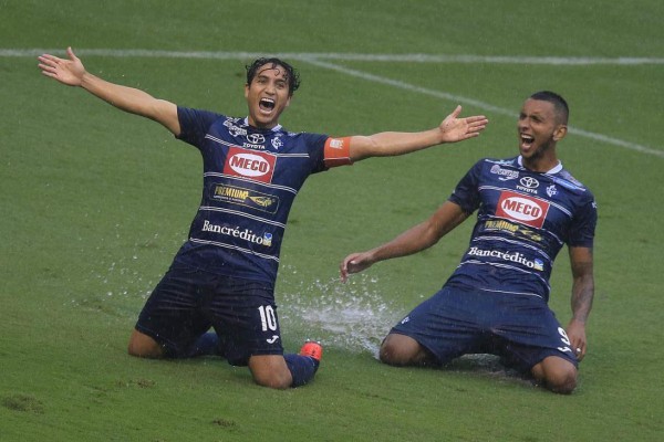 RUMORES Y FICHAJES: Compañero de Rojas, López y Garrido se iría a Europa sin debutar con Alajuelense