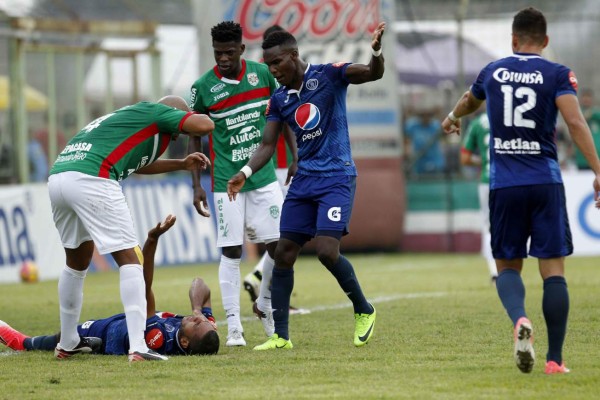 FOTOS: Así le quedó el rostro a Eddie Hernández tras el terrible golpe