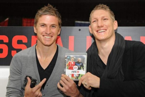 Los futbolistas por el mundo que no pueden escapar de una comparación con un familiar