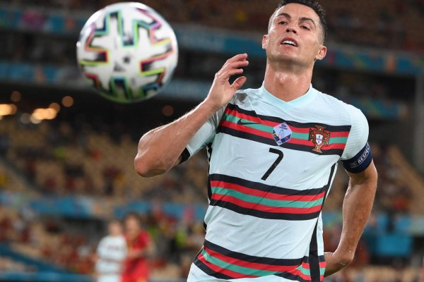 Sufrió más que Georgina: El íntimo amigo de Cristiano Ronaldo que se fue decepcionado tras la eliminación de Portugal de la Eurocopa