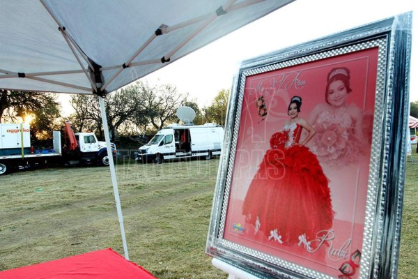 Los increíbles regalos que recibió Rubí en su fiesta de 15 años