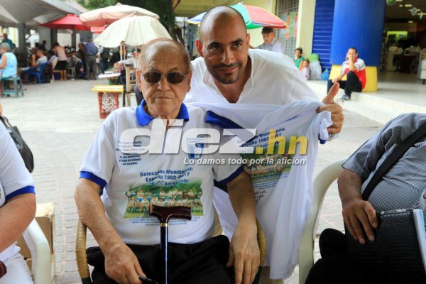 EN FOTOS: Así vendió Chelato souvenirs en el parque Tegucigalpa&nbsp;&nbsp;