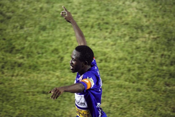 TOP: Futbolistas hondureños que se han consagrado campeones en el extranjero