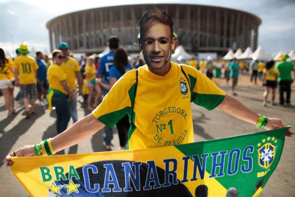 Las mejores imágenes del ambiente previo al juego Brasil vs Holanda.