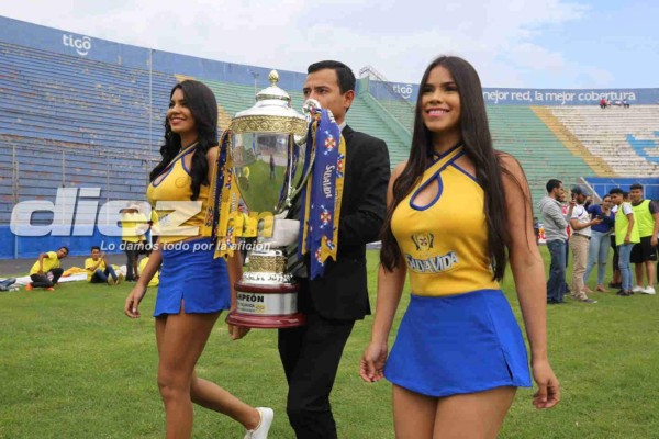 Novias de jugadores y las bellas modelos que se vieron en el Nacional