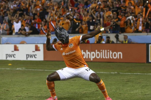 ¡Futuro! Legionarios hondureños que cambiarán de equipo y los que serán renovados